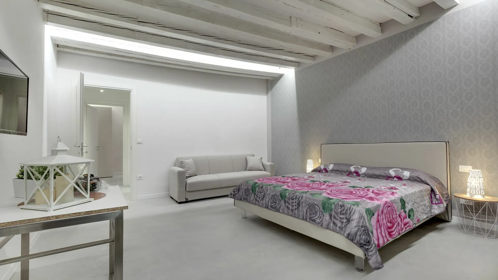 Mimosa Apartment Venice 0*,  Italy